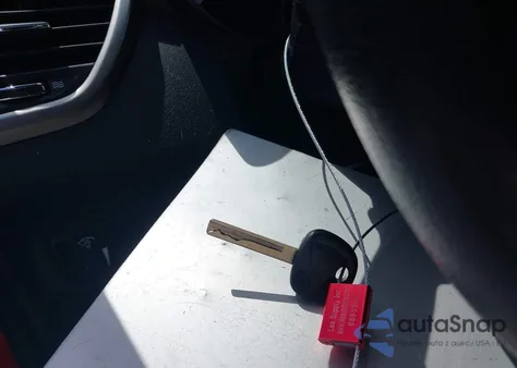 2013 Hyundai Veloster Base W/Black из США, поврежденный, VIN KMHTC6AD4DU146954